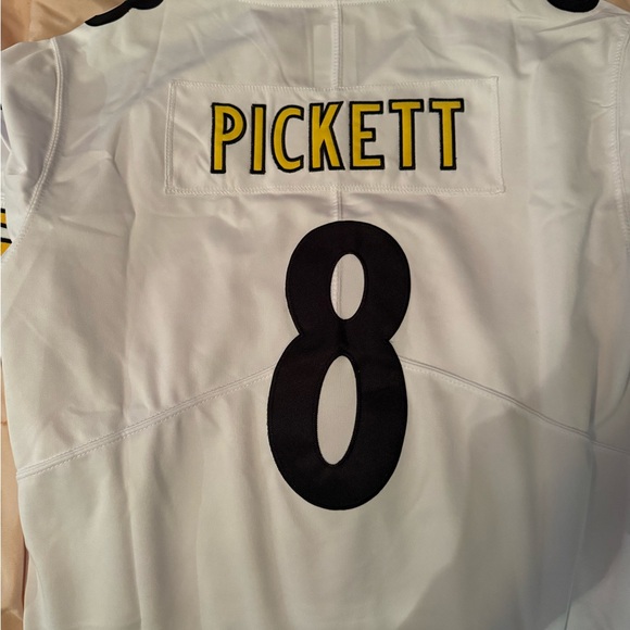 Authentic Kenny Pickett Steelers jersey - Picture 4 of 5